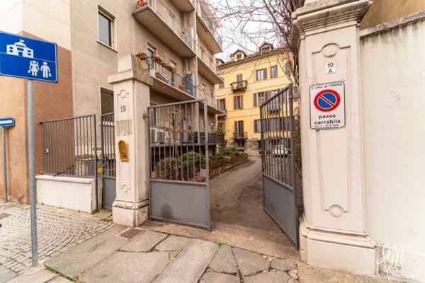 appartamento in vendita a Torino in zona Gran Madre