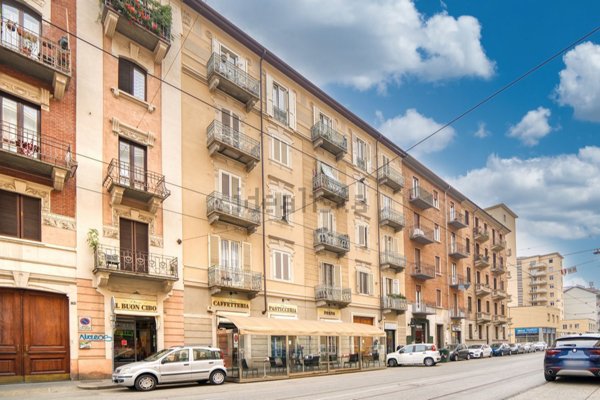 appartamento in vendita a Torino in zona Cenisia