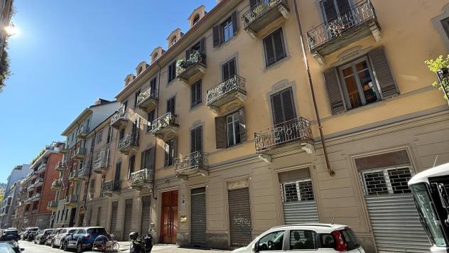 appartamento in vendita a Torino in zona San Salvario