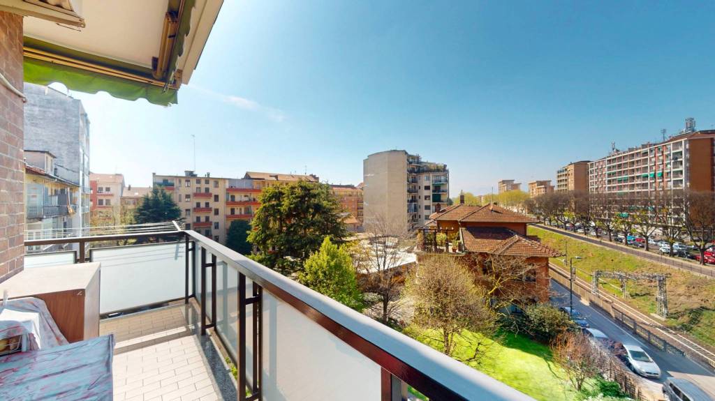 appartamento in vendita a Torino in zona Santa Rita