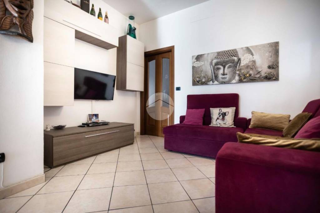 appartamento in vendita a Torino in zona Borgata Vittoria