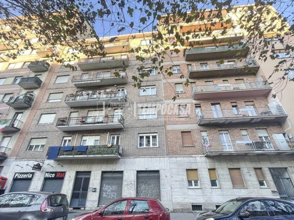 appartamento in vendita a Torino in zona Borgata Vittoria