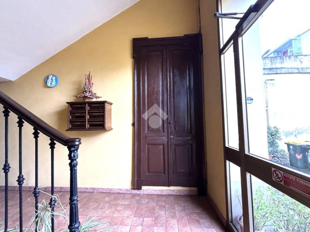 negozio in vendita a Torino in zona Lucento