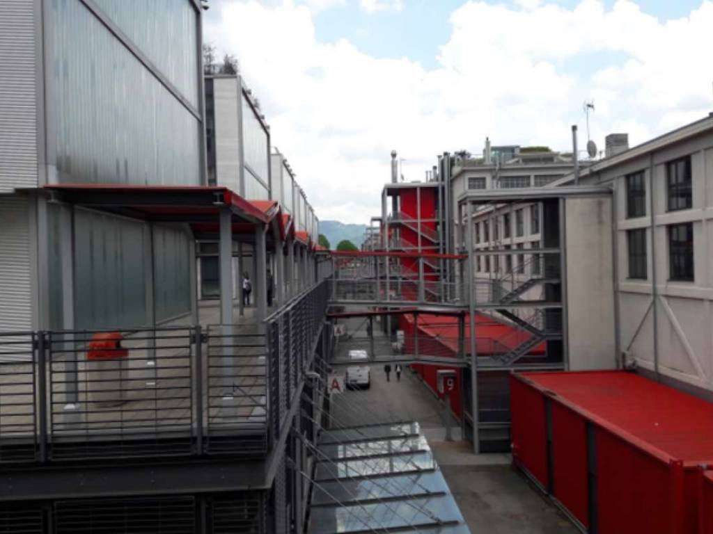 ufficio in vendita a Torino in zona Borgata Vittoria