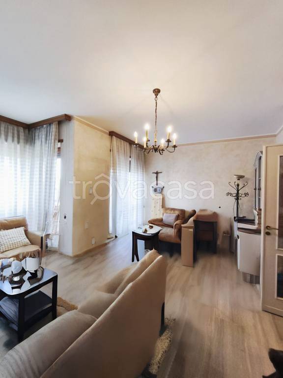 appartamento in vendita a Torino in zona Santa Rita