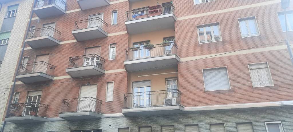 appartamento in vendita a Torino in zona Santa Rita