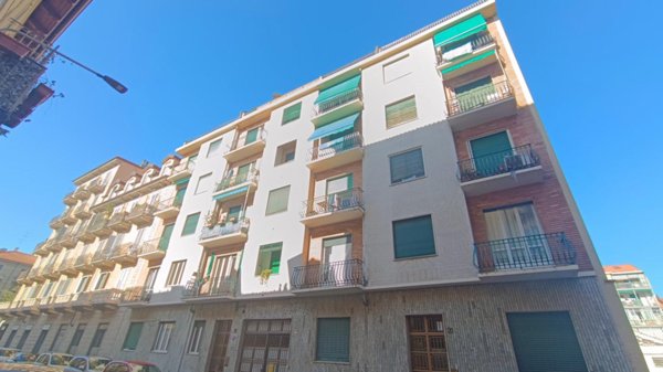 appartamento in vendita a Torino in zona Vanchiglia