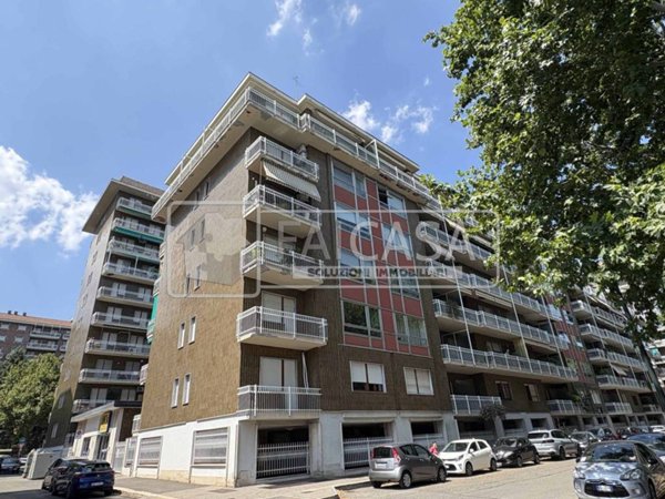 appartamento in vendita a Torino in zona Pozzo Strada