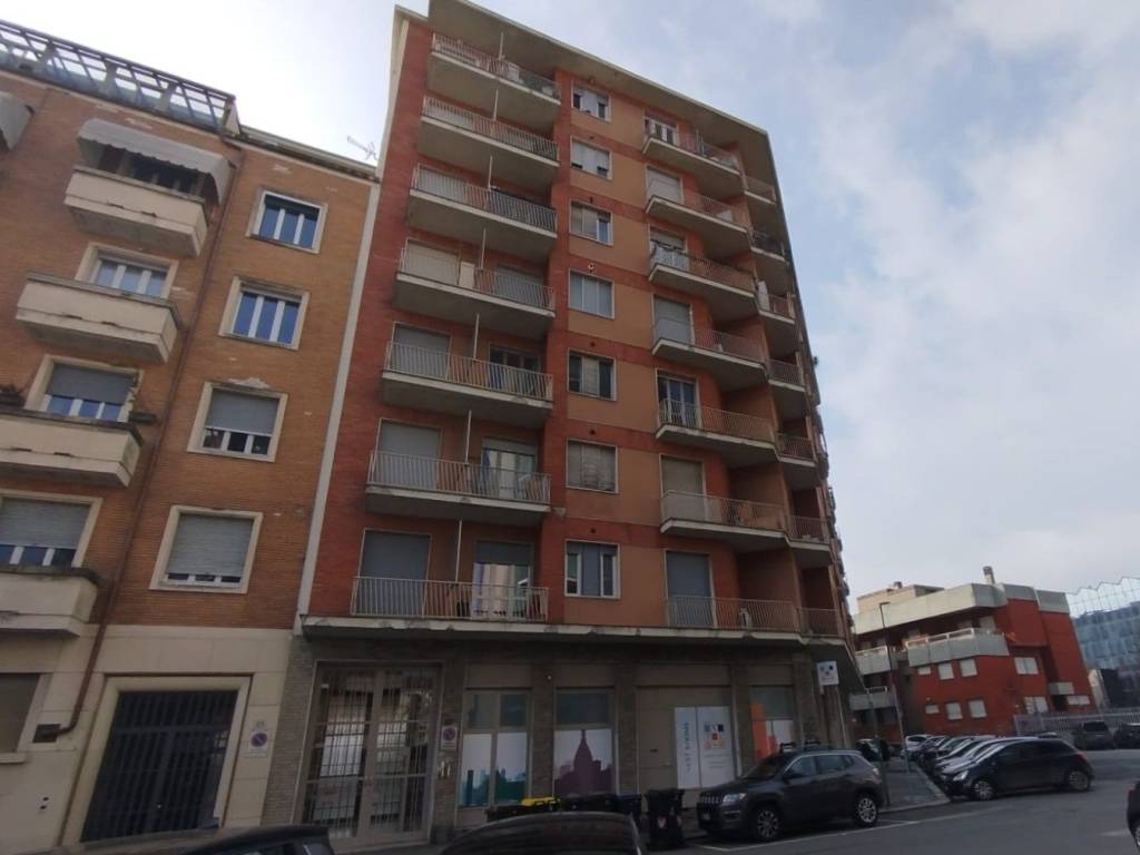 appartamento in vendita a Torino in zona Borgo San Paolo