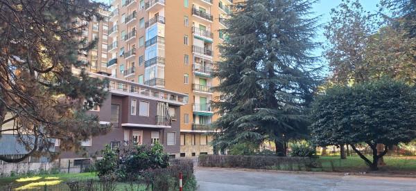 appartamento in vendita a Torino in zona Lingotto