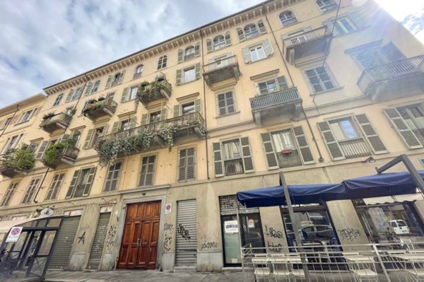 appartamento in vendita a Torino in zona San Salvario