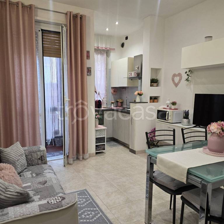 appartamento in vendita a Torino in zona Millefonti