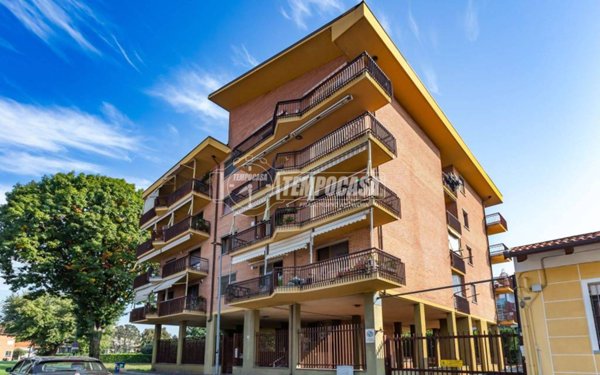 appartamento in vendita a Torino in zona Barca