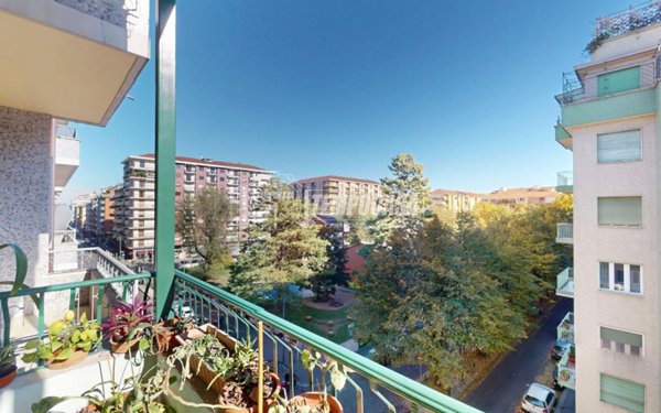 appartamento in vendita a Torino in zona Santa Rita