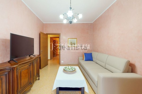 appartamento in vendita a Torino in zona Santa Rita