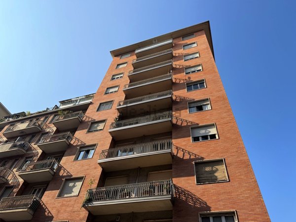 appartamento in vendita a Torino in zona Santa Rita