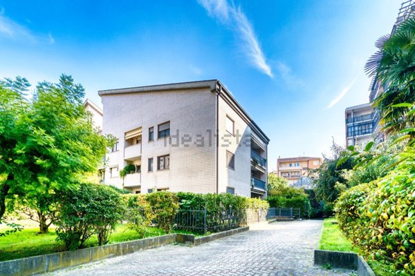 appartamento in vendita a Torino in zona Santa Rita