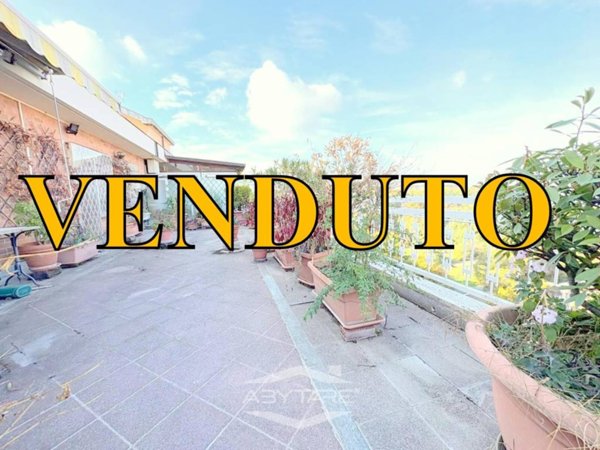 appartamento in vendita a Torino in zona Santa Rita