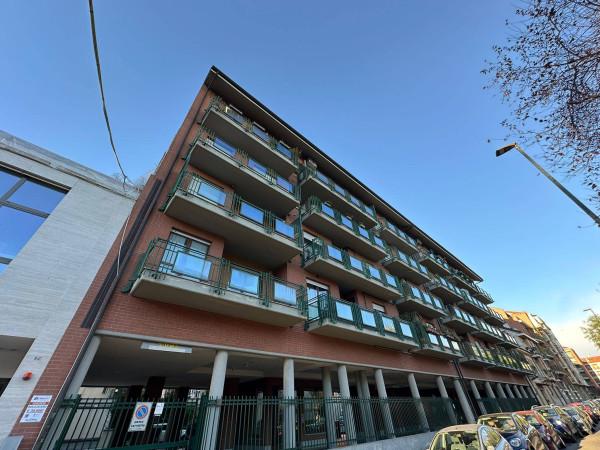 negozio in vendita a Torino in zona Borgo San Paolo