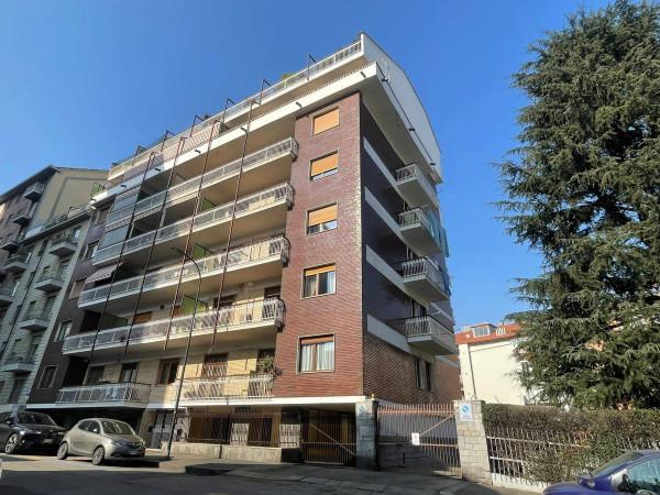 negozio in vendita a Torino in zona San Donato