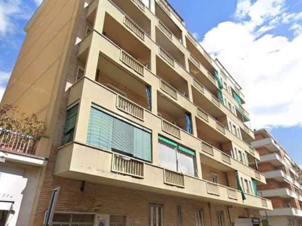 appartamento in vendita a Torino in zona Borgata Vittoria