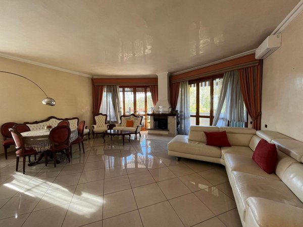 appartamento in vendita a Torino in zona Cavoretto