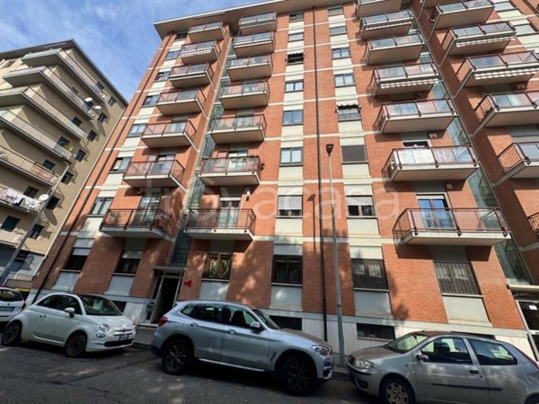appartamento in vendita a Torino in zona Falchera