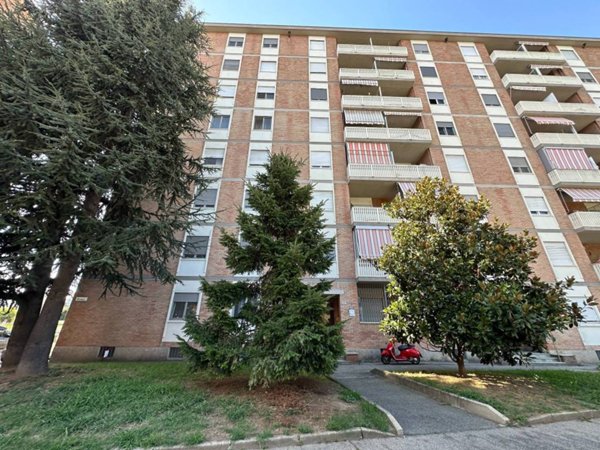 appartamento in vendita a Torino in zona Mirafiori Sud