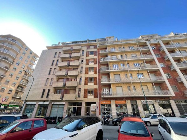 appartamento in vendita a Torino in zona Santa Rita