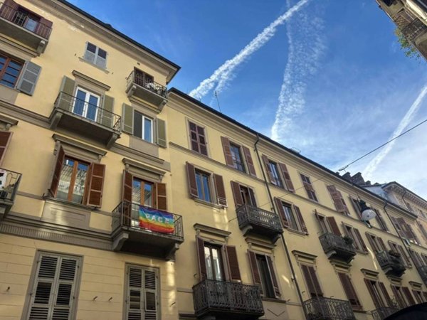 appartamento in vendita a Torino in zona San Salvario