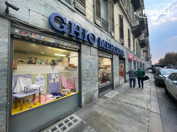 negozio in vendita a Torino in zona Crocetta