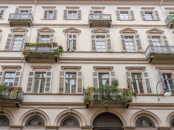 appartamento in vendita a Torino in zona Centro Storico