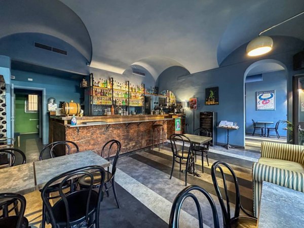 negozio in vendita a Torino in zona San Salvario