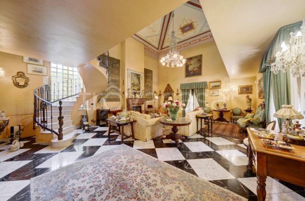 casa indipendente in vendita a Torino in zona Parella