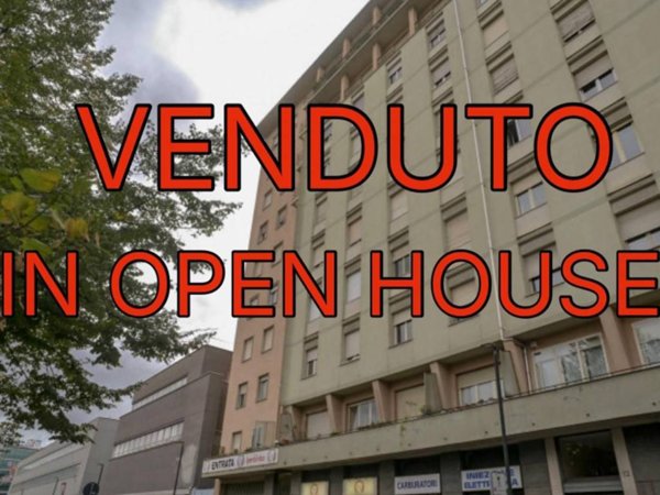 appartamento in vendita a Torino in zona Lingotto