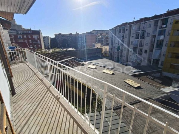 appartamento in vendita a Torino in zona Aurora