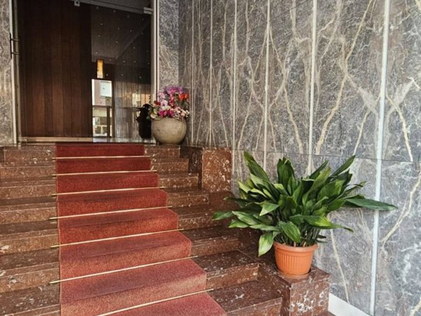 appartamento in vendita a Torino in zona Lingotto