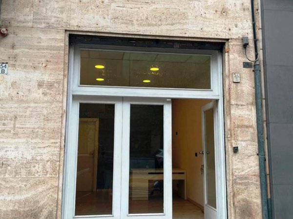 negozio in vendita a Torino in zona Crocetta