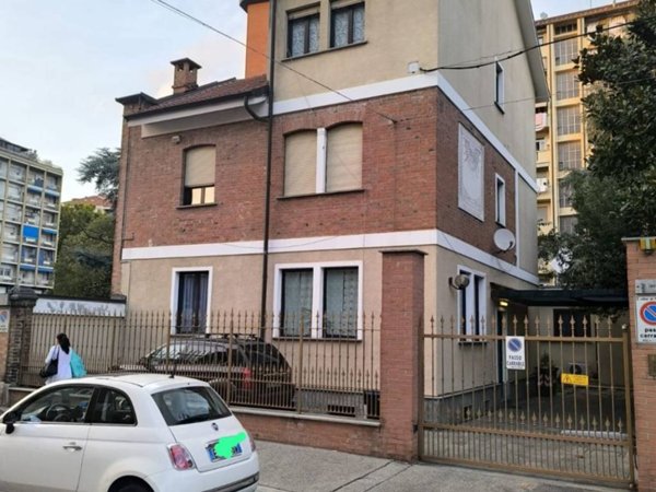 appartamento in vendita a Torino in zona Pozzo Strada