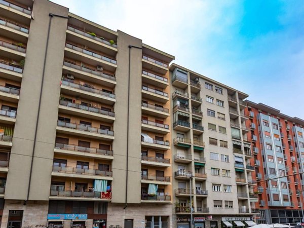 appartamento in vendita a Torino in zona Aurora