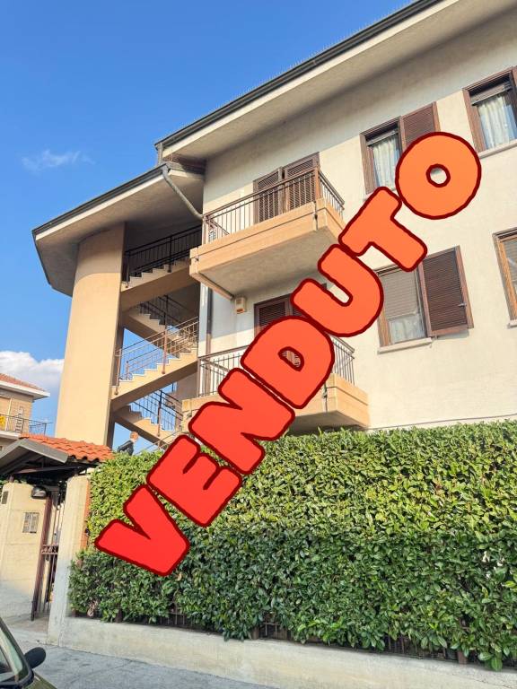 appartamento in vendita a Torino in zona Falchera