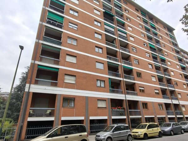 appartamento in vendita a Torino in zona Pozzo Strada