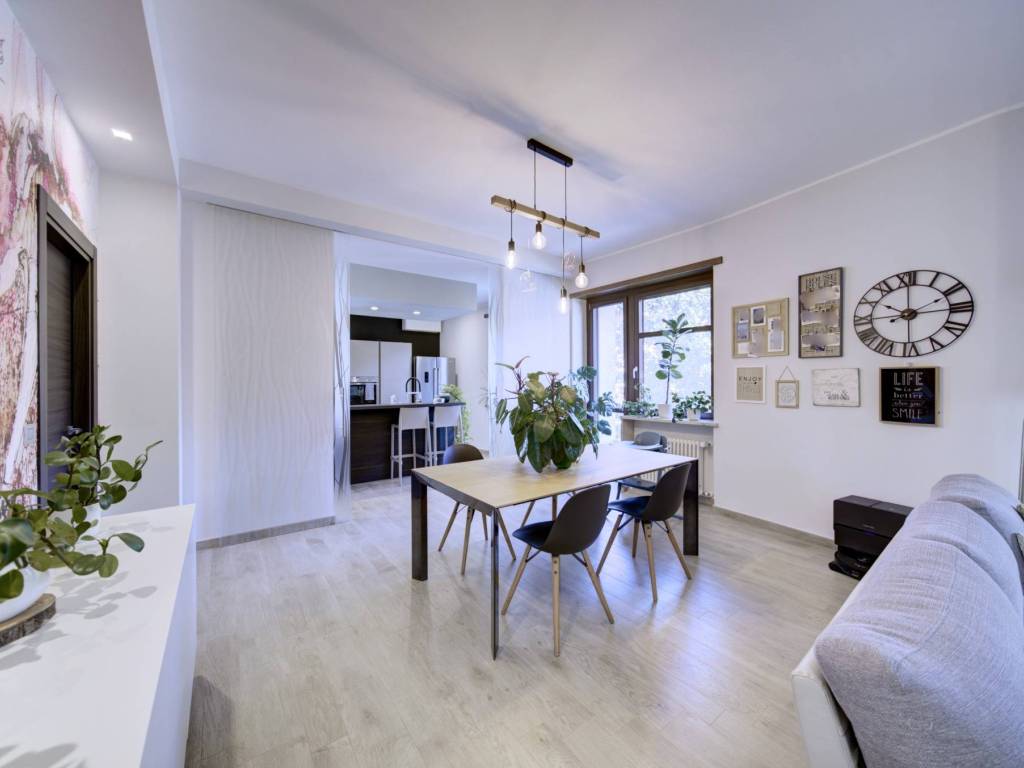 appartamento in vendita a Torino in zona Pozzo Strada