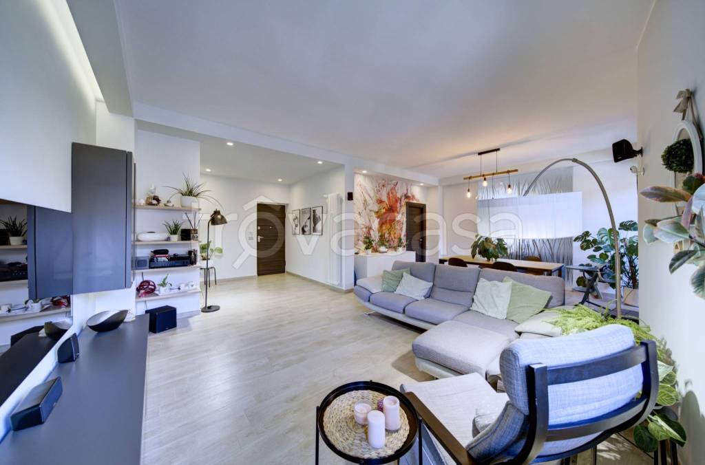 appartamento in vendita a Torino in zona Parella