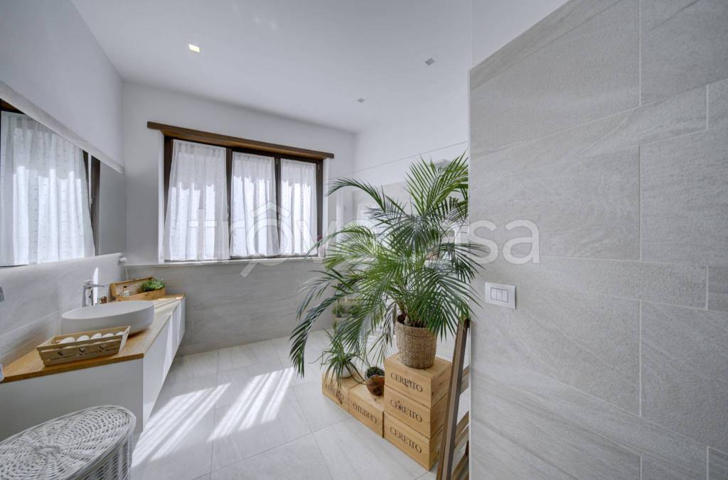 appartamento in vendita a Torino in zona Parella