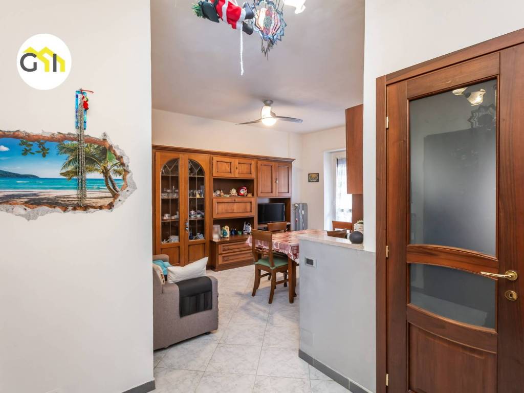 appartamento in vendita a Torino in zona Aurora