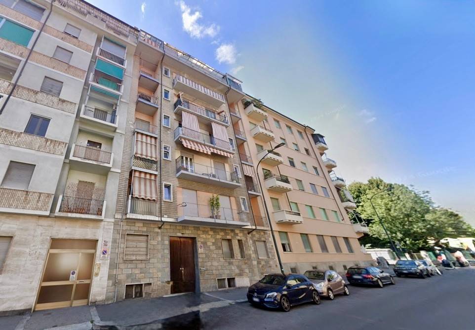 appartamento in vendita a Torino in zona Lingotto