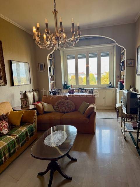 appartamento in vendita a Torino in zona Lingotto