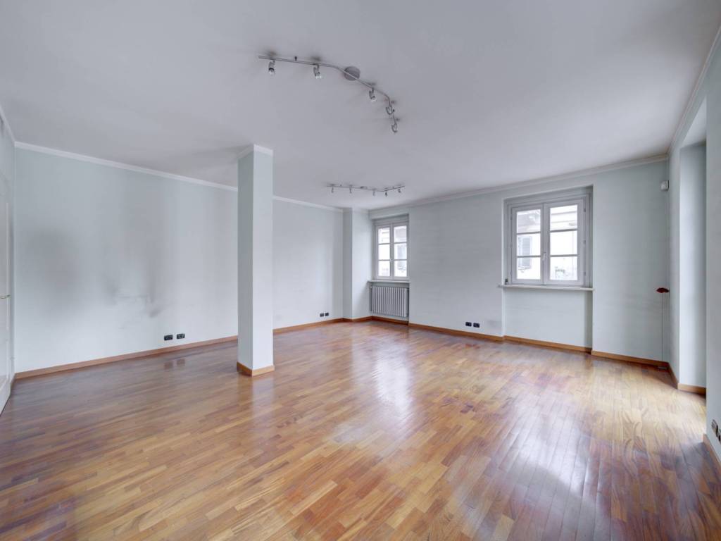 ufficio in vendita a Torino in zona San Donato