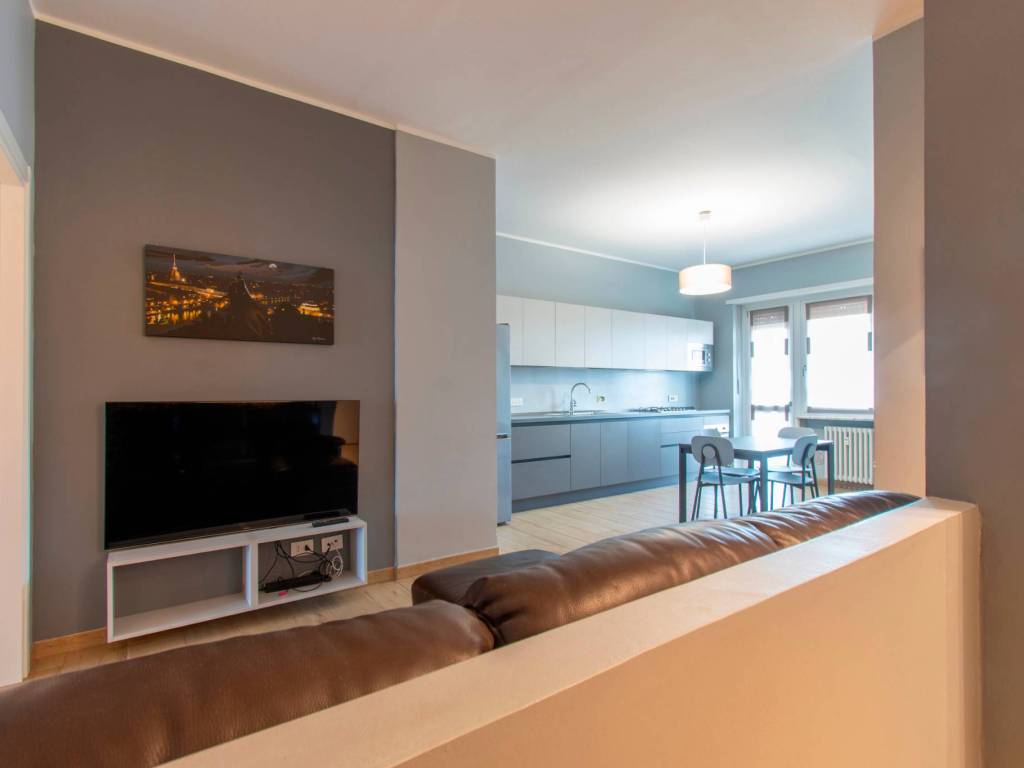 appartamento in vendita a Torino in zona Lingotto